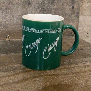 VINTAGE CHICAGO THE WINDY CITY COFFEE MUG RETRO DINER CUP CERAMIC GREEN